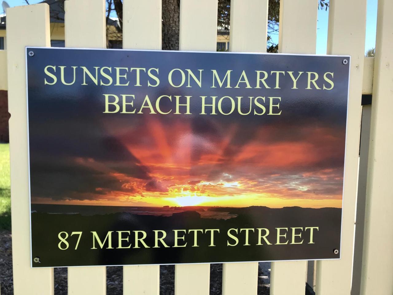 Sunsets On Martyrs Coastal Luxury Beach House Peterborough Exteriör bild